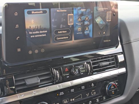New 2026 Nissan Pathfinder SL FWD image 15