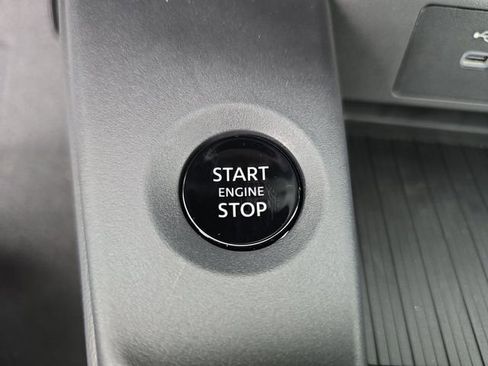 New 2026 Nissan Sentra SR FWD image 29
