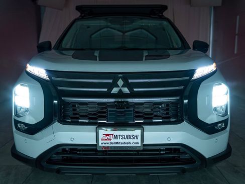 Used 2025 Mitsubishi Outlander Trail Edition image 33