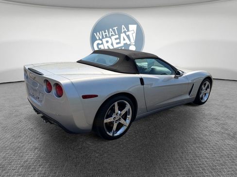 Used 2007 Chevrolet Corvette Convertible RWD image 3