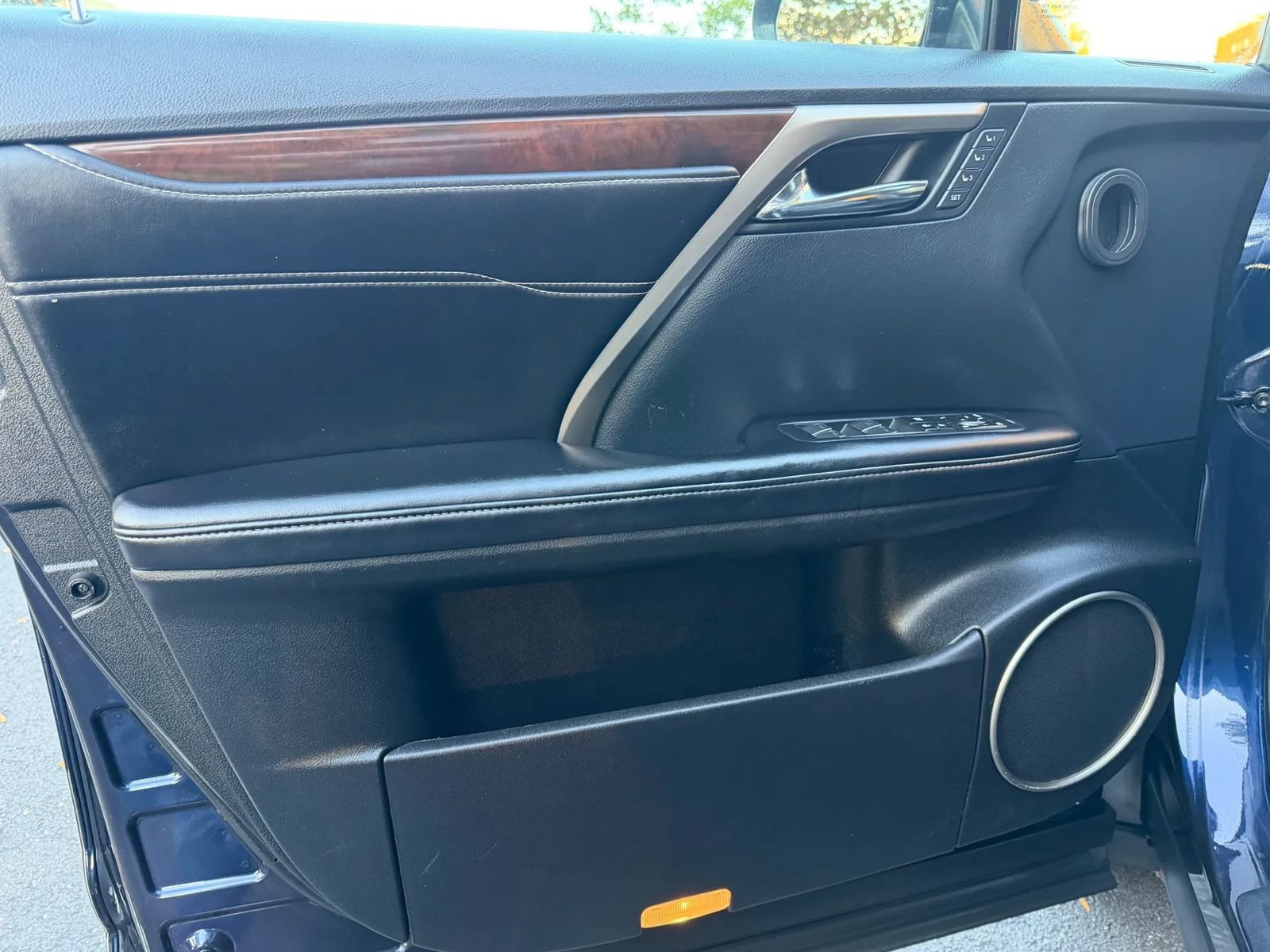 Used 2019 Lexus RX 450h AWD w/ Navigation Package image 20