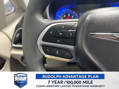 Used 2017 Chrysler Pacifica Touring Plus w/ Tire & Wheel Group image 38