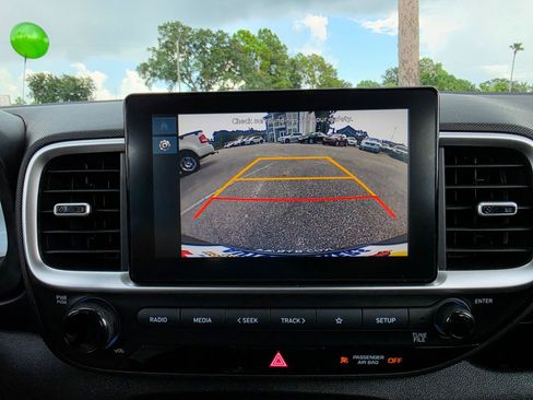 Used 2023 Hyundai Venue SEL FWD image 27