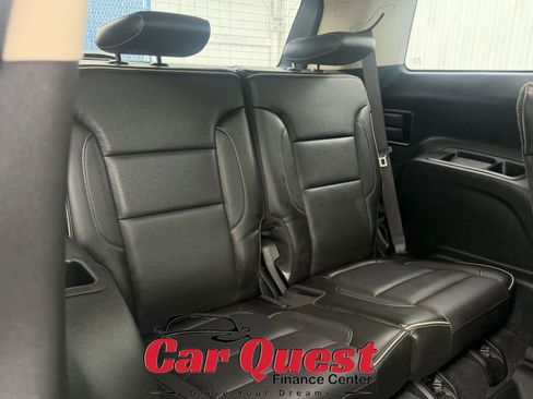 Used 2019 GMC Acadia Denali w/ Technology Package AWD/4WD image 17