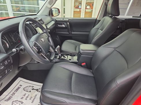 Used 2023 Toyota 4Runner TRD Pro image 12