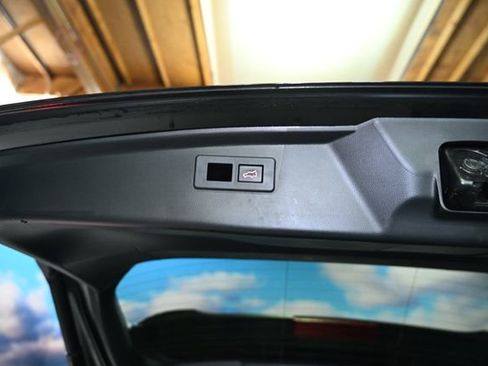 Used 2020 Subaru Outback Limited w/ Popular Package #2 image 45