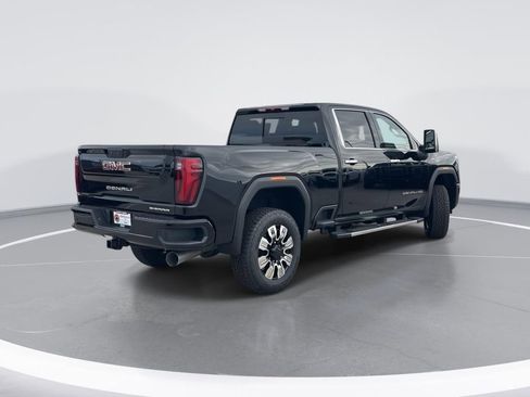 New 2026 GMC Sierra 3500 Denali image 3