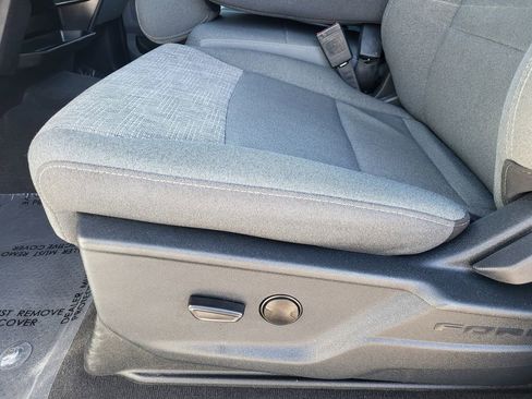 Used 2025 Ford F250 XLT image 18