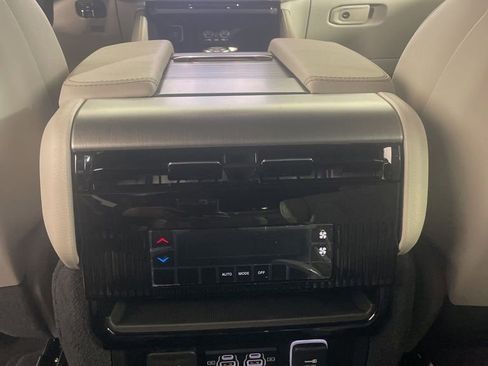 New 2026 Jeep Grand Wagoneer 4WD w/ HD Trailer Tow Package image 12