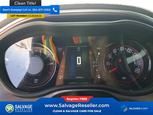 Used 2018 Dodge Challenger SXT Plus RWD image 12