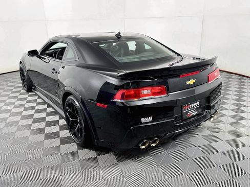 Used 2015 Chevrolet Camaro Z/28 RWD image 5