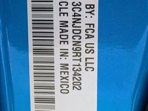 Used 2024 Jeep Compass Limited image 24