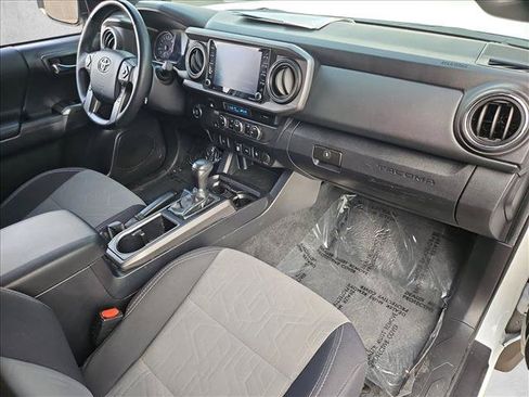Certified 2022 Toyota Tacoma TRD Sport RWD image 27