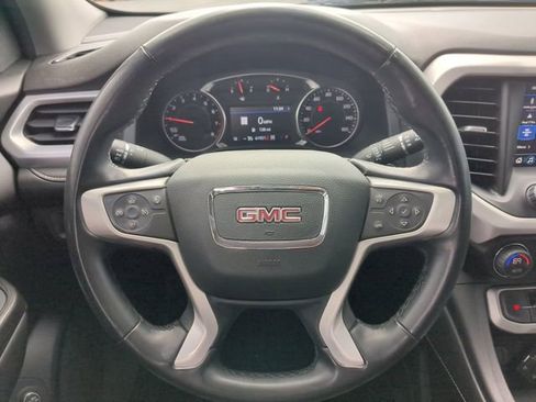 Used 2023 GMC Acadia SLT AWD/4WD image 17