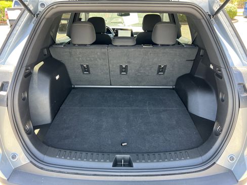 Used 2025 Chevrolet Equinox LT image 29