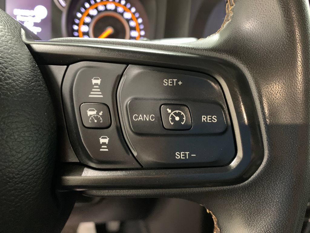 Used 2024 Jeep Wrangler Unlimited Sport AWD/4WD image 11