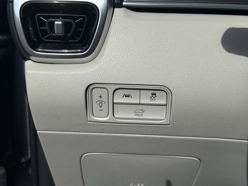 Used 2023 Kia Sorento SX Prestige w/ Panoramic Sunroof Package image 36