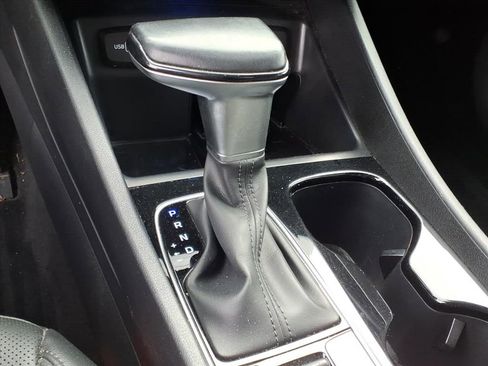 Certified 2022 Hyundai Santa Cruz Limited image 14