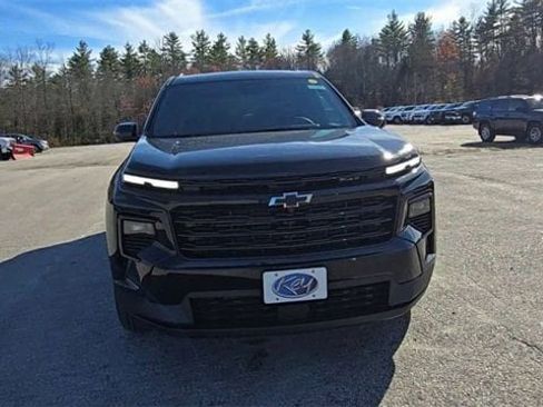 New 2026 Chevrolet Traverse LT w/ Midnight/Sport Edition image 3