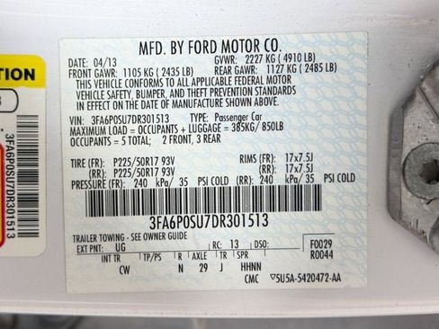 Used 2013 Ford Fusion Energi Titanium image 15