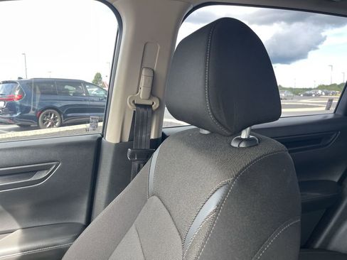 Used 2024 Honda CR-V LX image 11