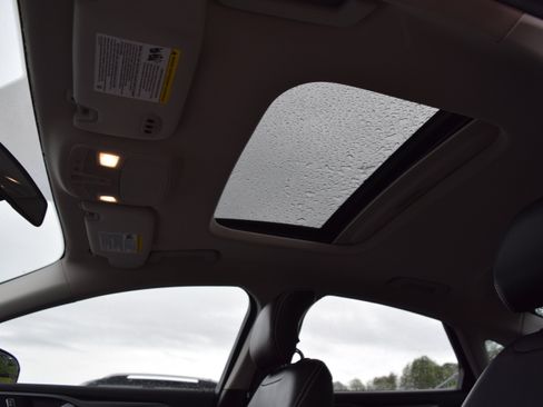 Used 2013 Ford Fusion SE FWD image 9