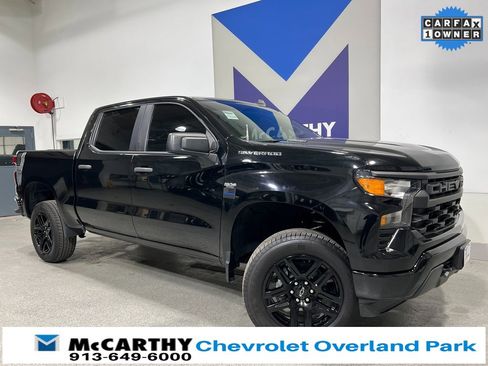 Used 2023 Chevrolet Silverado 1500 Custom image 1