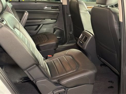 Used 2019 Volkswagen Atlas SEL Premium image 13