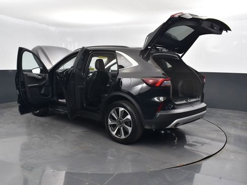 Used 2023 Ford Escape Platinum image 55