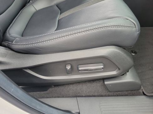 Certified 2025 Honda Pilot EX-L image 7