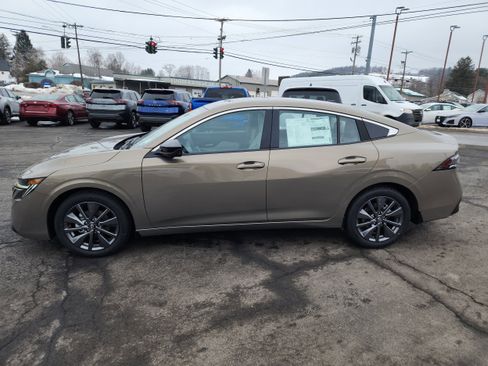 New 2026 Nissan Sentra SL image 5