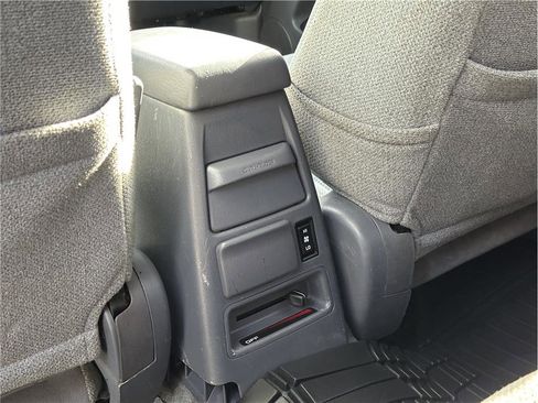 Used 2000 Toyota 4Runner SR5 image 17