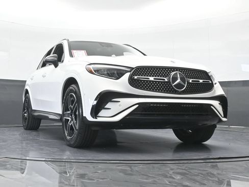 Used 2025 Mercedes-Benz GLC 300 image 62