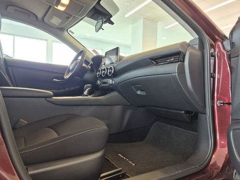 Certified 2025 Nissan Sentra SV FWD image 24