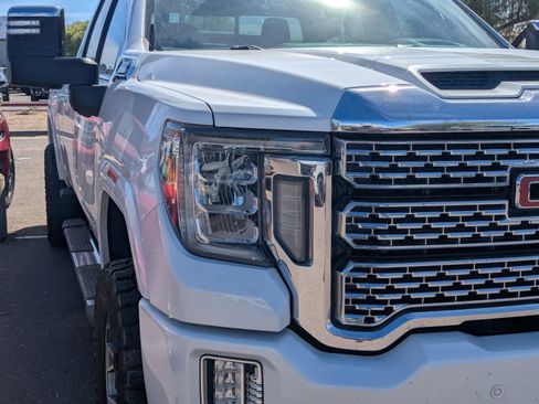Used 2020 GMC Sierra 3500 Denali w/ Denali Ultimate Package image 3