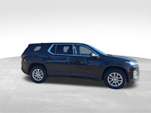 Certified 2023 Chevrolet Traverse LS image 9