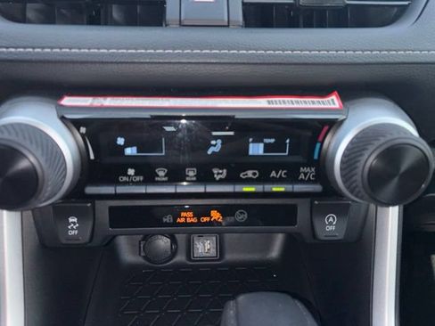 Certified 2025 Toyota RAV4 LE FWD image 10