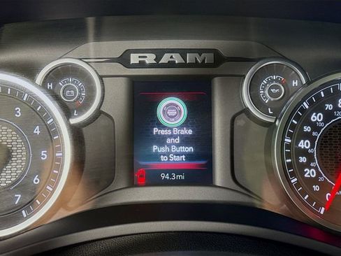 Used 2025 RAM 2500 Big Horn image 12