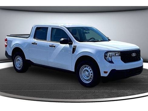 New 2026 Ford Maverick XL w/ Equipment Group 101A AWD/4WD image 47