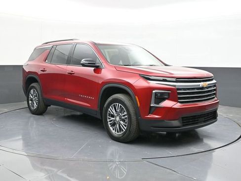 New 2026 Chevrolet Traverse LT w/ Driver Confidence Package image 21