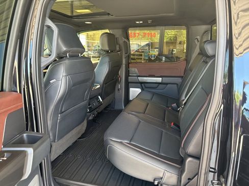 Certified 2022 Ford F150 Lariat w/ Equipment Group 502A High AWD/4WD image 19