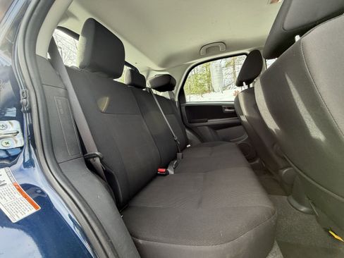 Used 2011 Suzuki SX4 Premium image 30