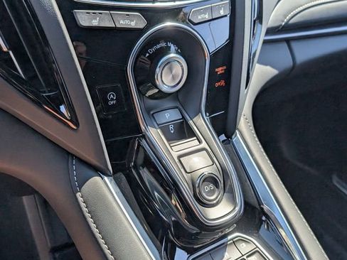 Certified 2025 Acura RDX SH-AWD image 26