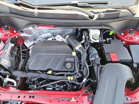 New 2026 Chevrolet Trax RS w/ Sunroof Package image 17