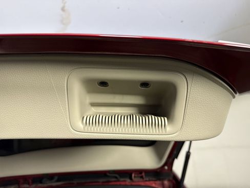 Used 2013 Lincoln MKX AWD image 31