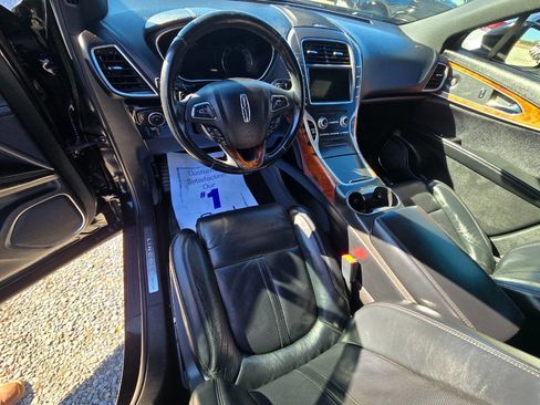 Used 2017 Lincoln MKX Reserve image 7