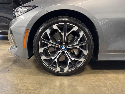 Used 2025 BMW 330i xDrive Sedan image 11