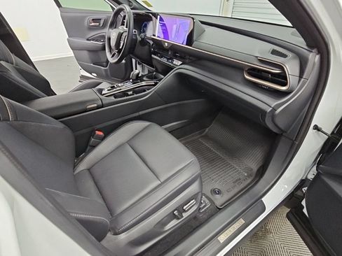 Used 2026 Toyota Crown w/ Advanced Technology Package AWD/4WD image 38