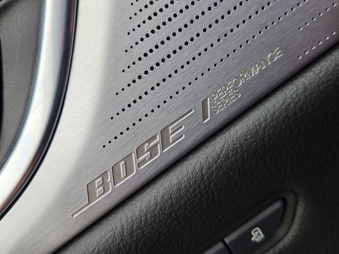 Used 2024 Cadillac XT5 Premium Luxury w/ Technology Package image 33