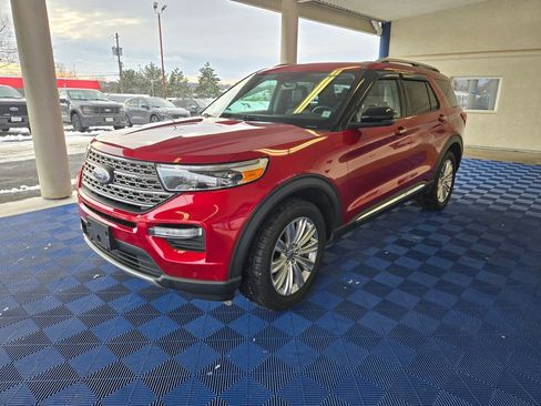 Used 2021 Ford Explorer Limited w/ Equipment Group 301A image 3